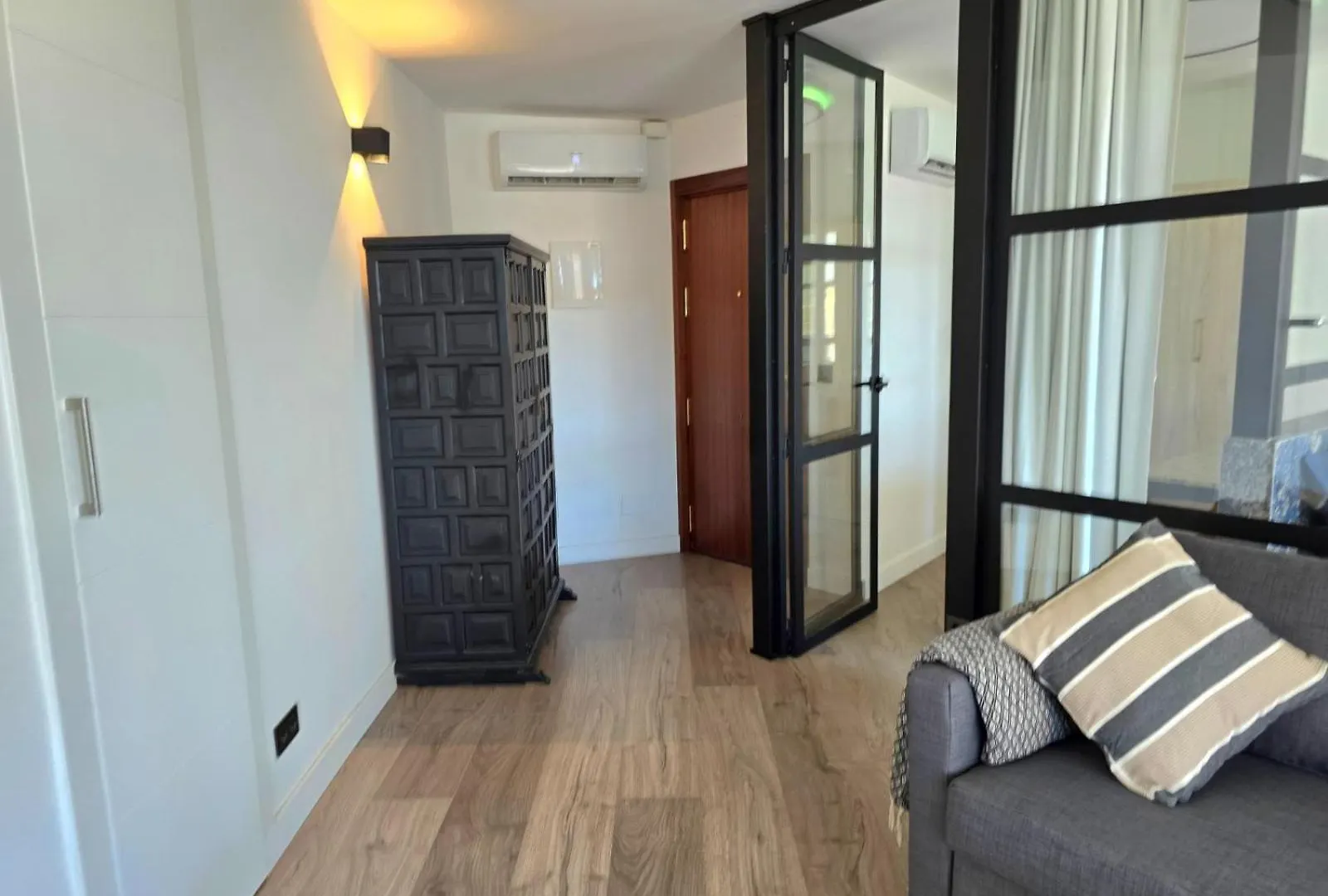 Crystal Elegance City Center Apartment With Seasonal Pool Torremolinos 0*,