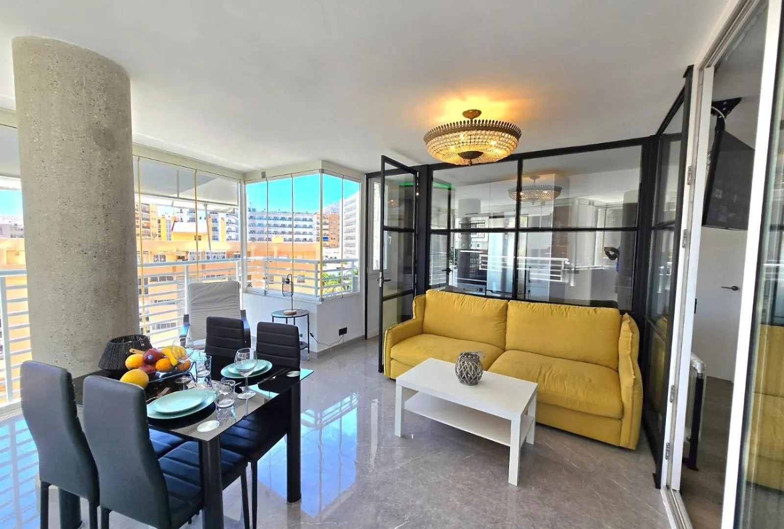 Crystal Elegance City Center Apartment With Seasonal Pool Torremolinos Spain