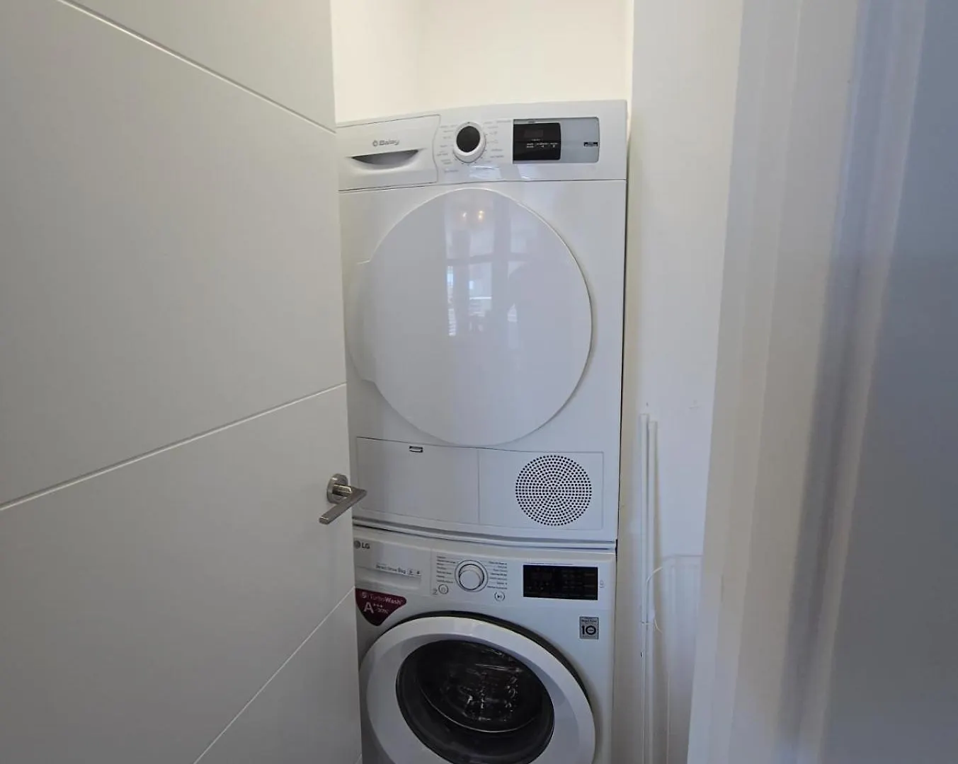 Crystal Elegance City Center Apartment With Seasonal Pool Torremolinos Spain