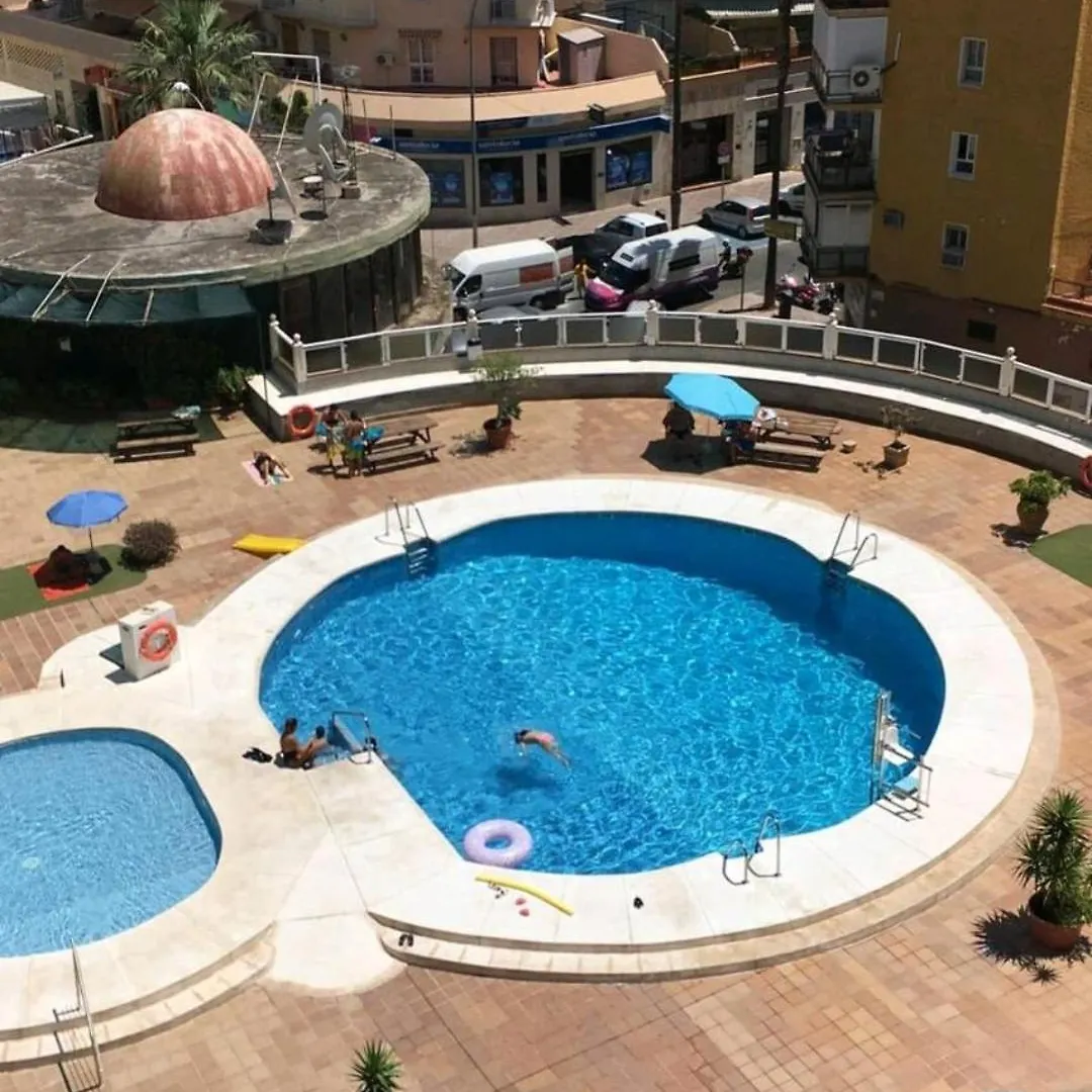 Crystal Elegance City Center Apartment With Seasonal Pool Torremolinos